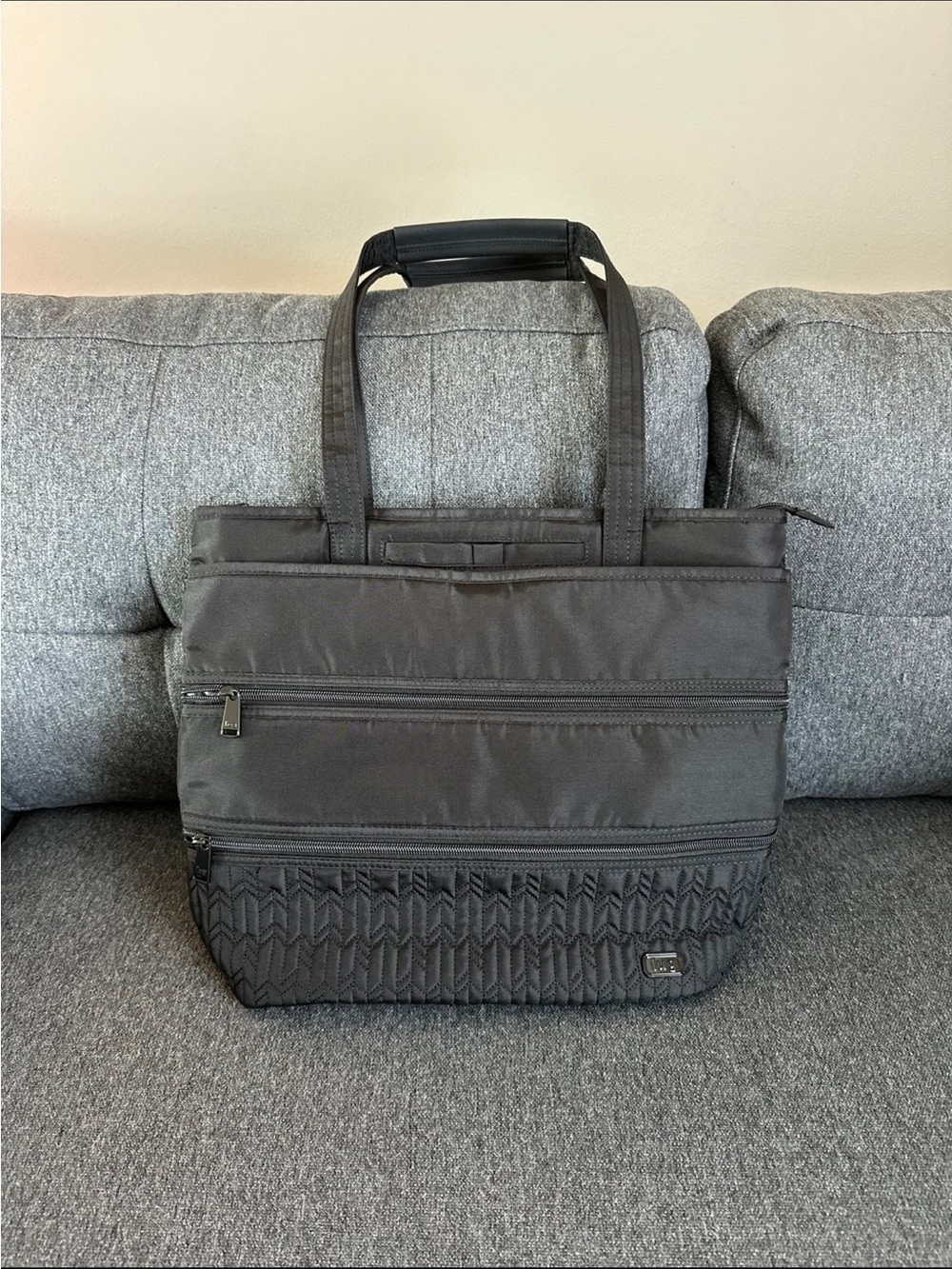 Lug taxi tote black (older version)